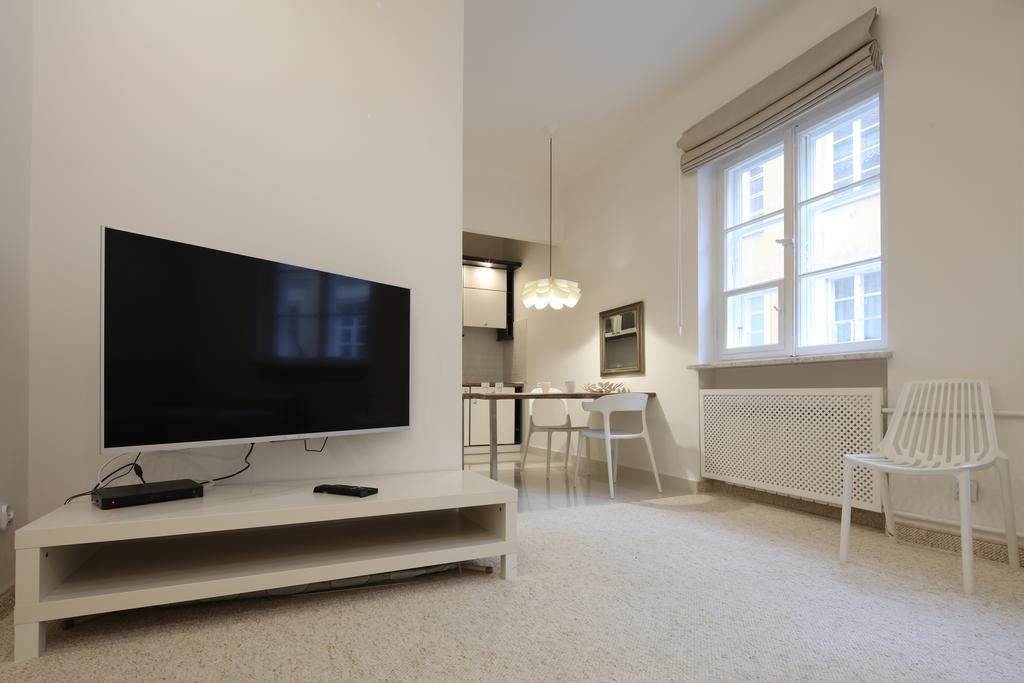 Capital Apartments - Centrum - Pokorna วอร์ซอ ภายนอก รูปภาพ